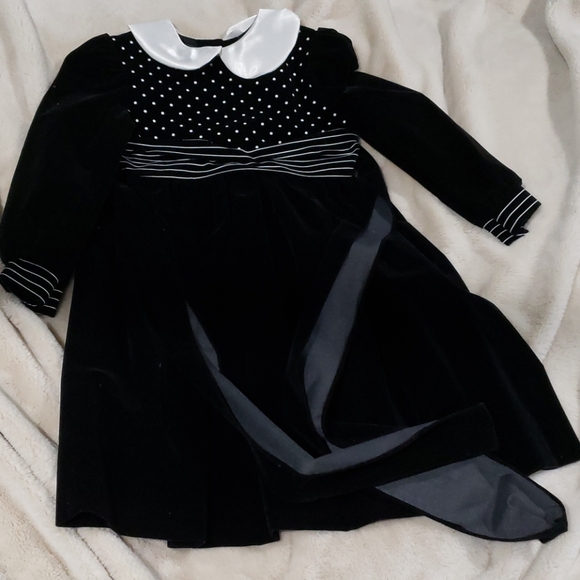 Girls holiday dress - Picture 1 of 2